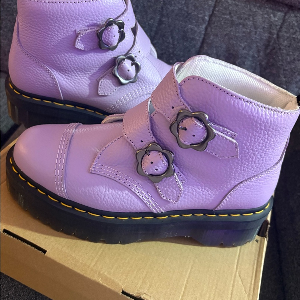 Dr. Marten women’s size 10 lavender flower buckles